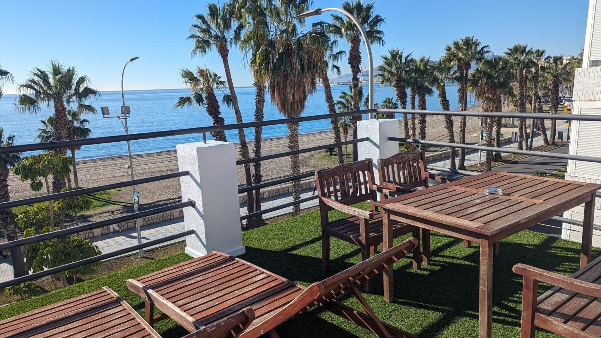 Loft Con Gran Terraza En Primera Linea De Playa Màlaga Exteriér fotografie