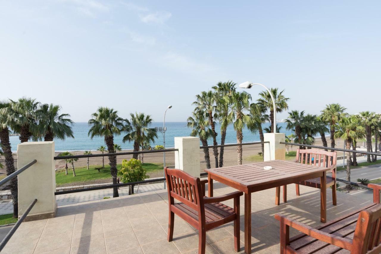 Loft Con Gran Terraza En Primera Linea De Playa Màlaga Exteriér fotografie